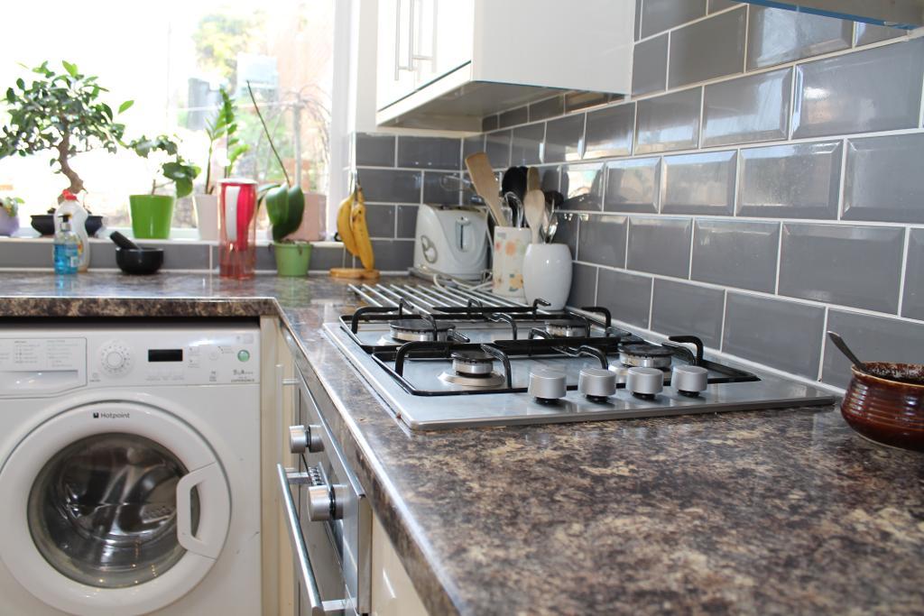 Wadhurst Rise, Brighton, BN2 5PW