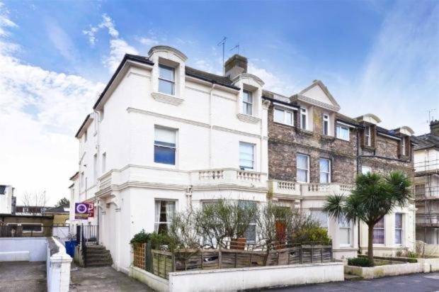 Sackville Road, Hove, East Sussex, BN3 3WD