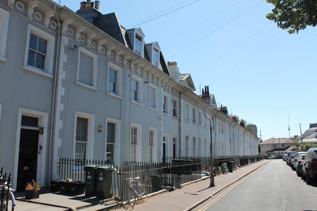 Park Crescent, Brighton, East Sussex, BN2 3HA