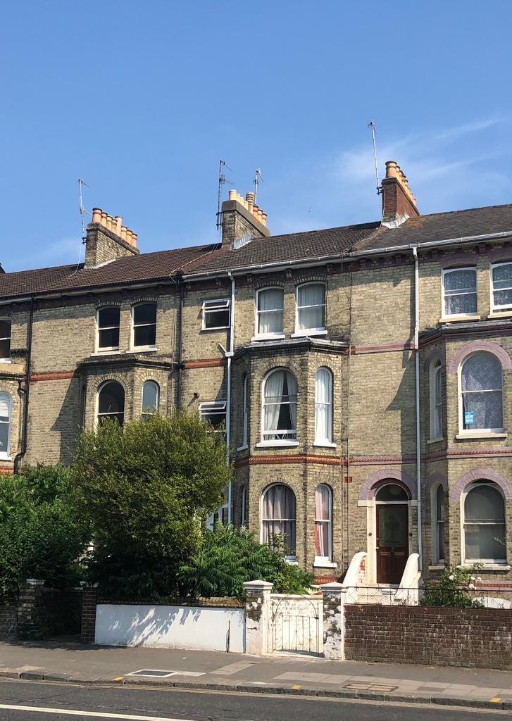 Gladstone Terrace, Brighton, BN2 3LB