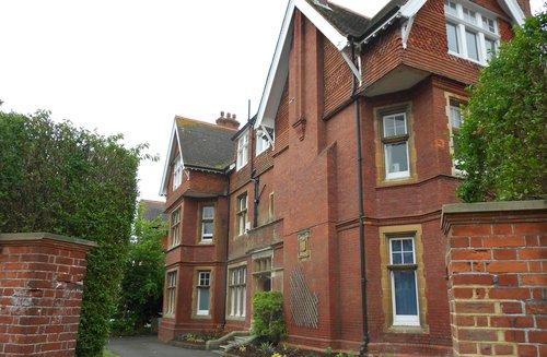 Carlisle Road, Eastbourne, East Sussex, BN20 7EJ