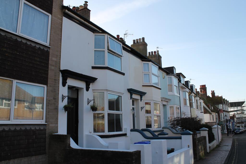 High Street, Seaford, BN25 1PP