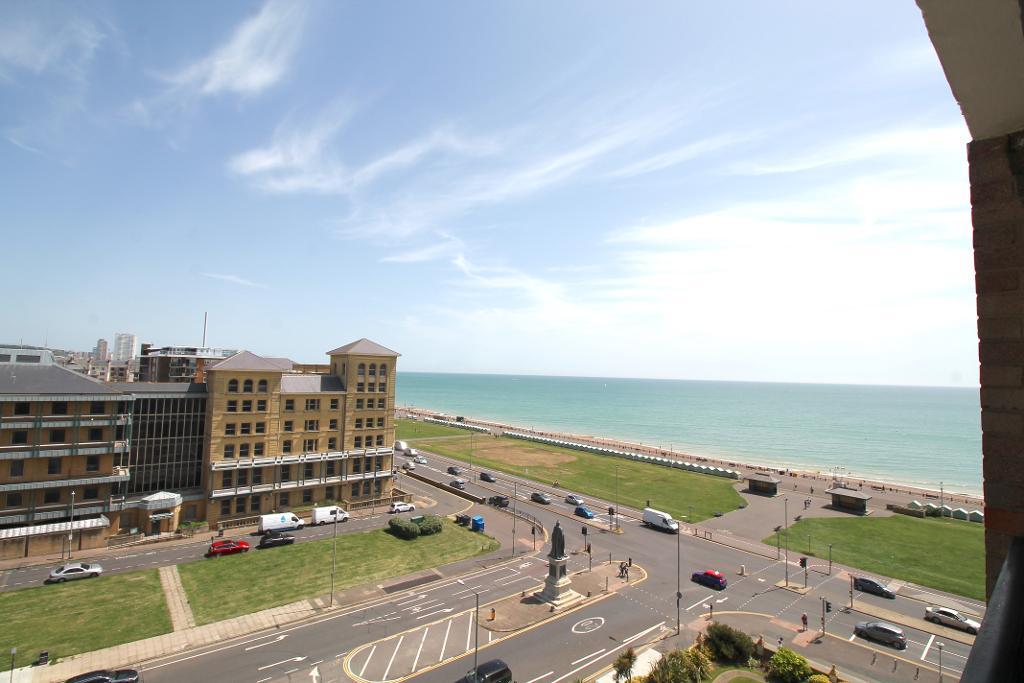 Grand Avenue, Hove, East Sussex, BN3 2NQ