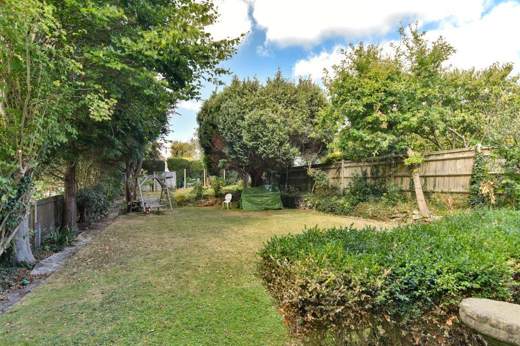 The Droveway, Hove, BN3 6PR