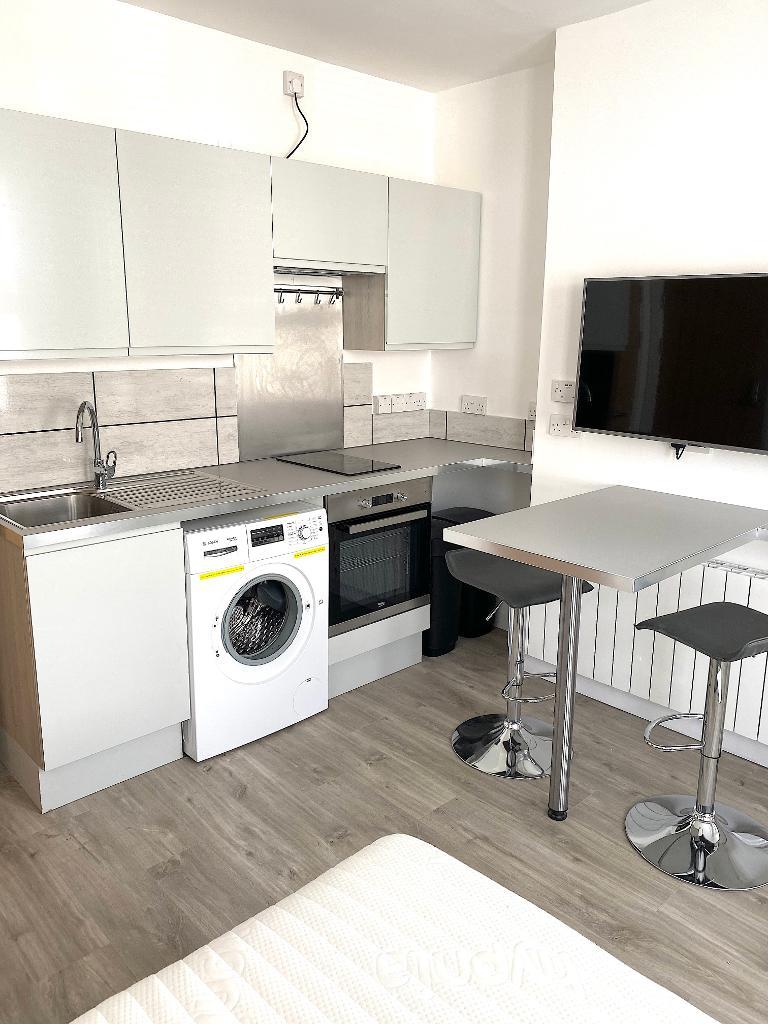 Goldstone Road, Hove, BN3 3RH