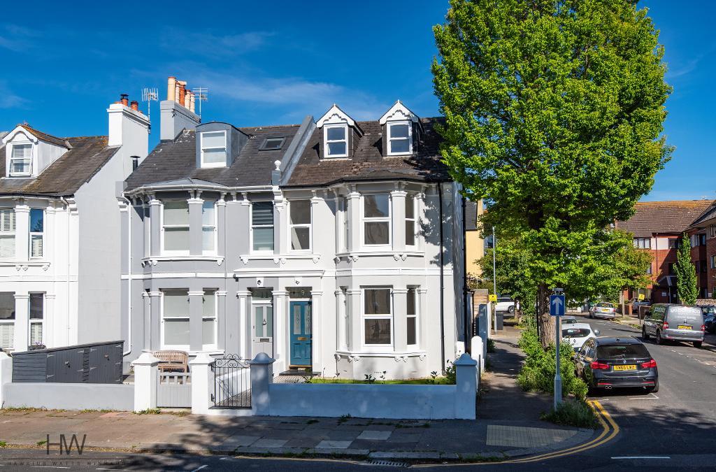 Westbourne Gardens, Hove, BN3 5PL