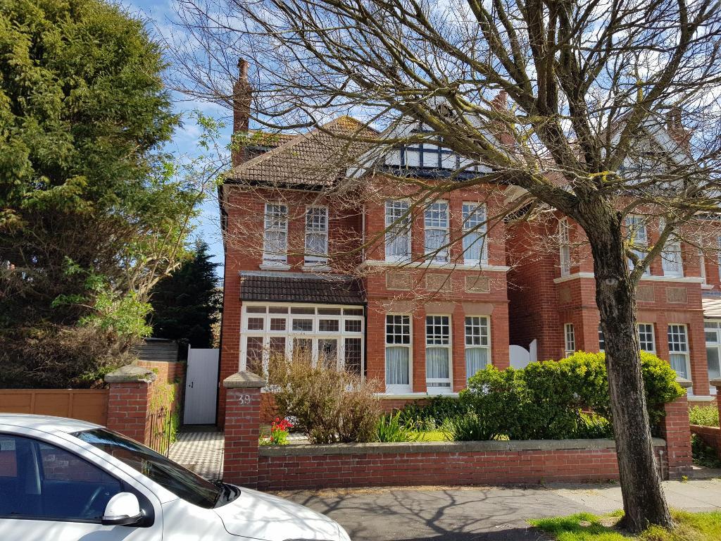 Vallance Gardens, Hove, East Sussex, BN3 2DB