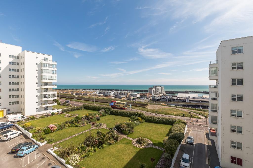 Marine Gate, Marine Drive, Brighton, BN2 5TN