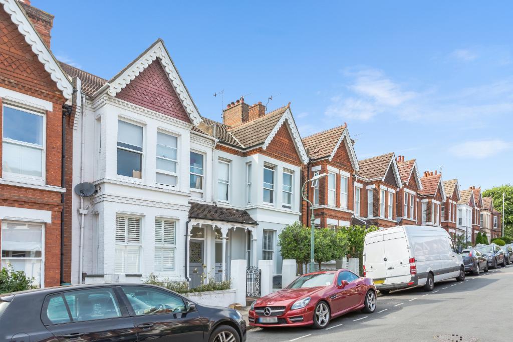 Cissbury Road, Hove, BN3 6EN