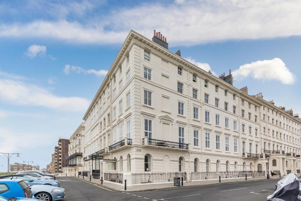 Adelaide Crescent, Hove, BN3 2JJ