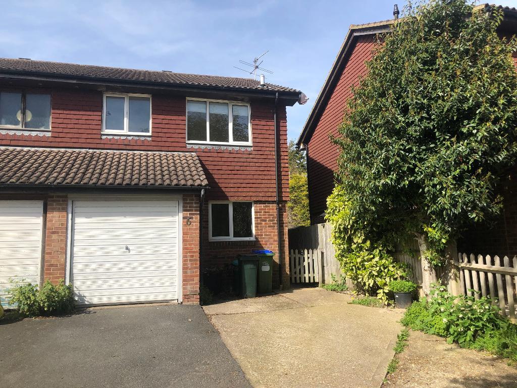 De Grey Close, Lewes, BN7 2JR