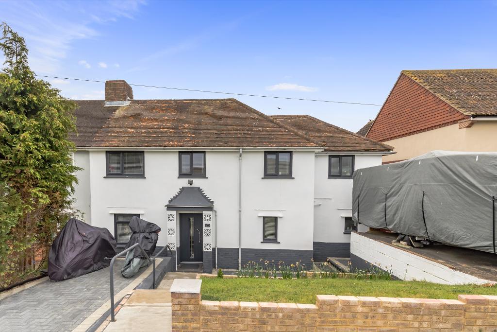Roundway, Brighton, BN1 9AQ