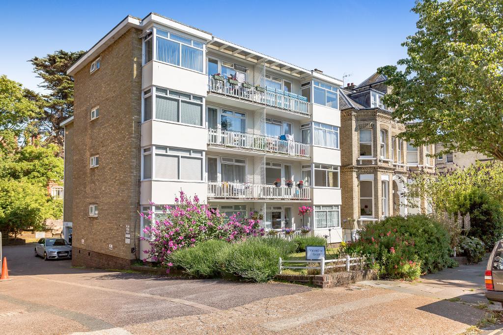 Valentine Court, Eaton Gardens, Hove, BN3 3TQ