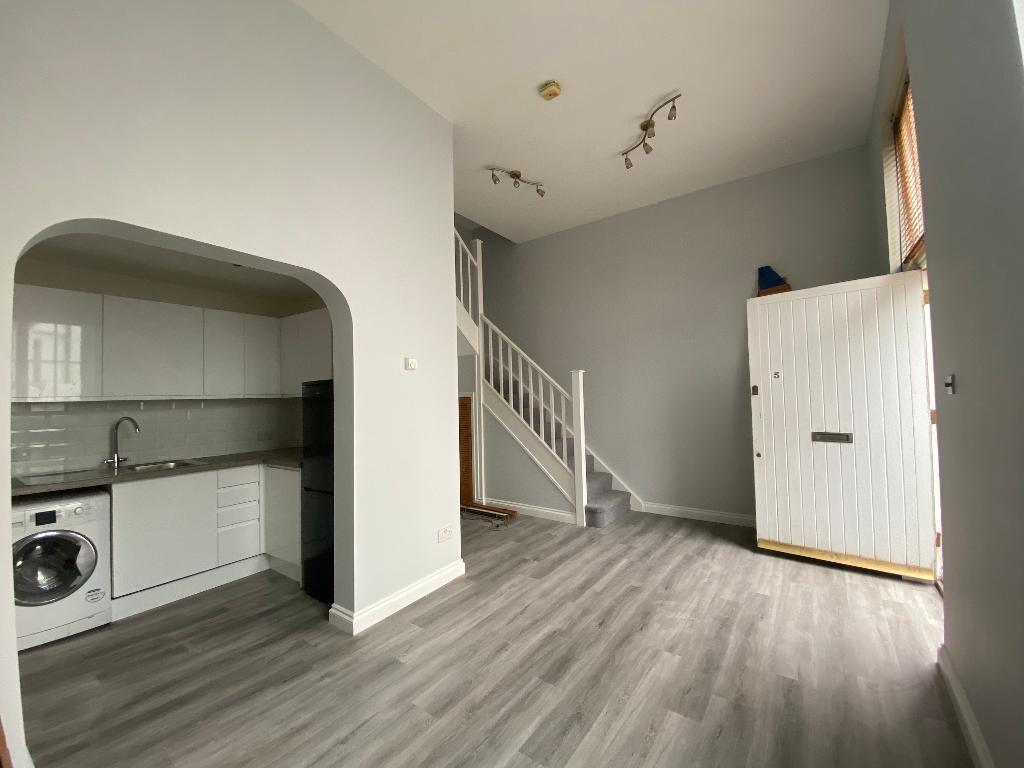 Goldsmid Mews, Farm Road, Hove, BN3 1FB