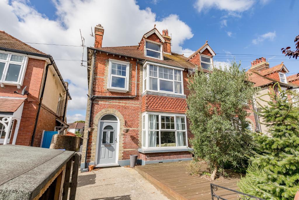 Grove Road, Broadwater, BN14 9DQ
