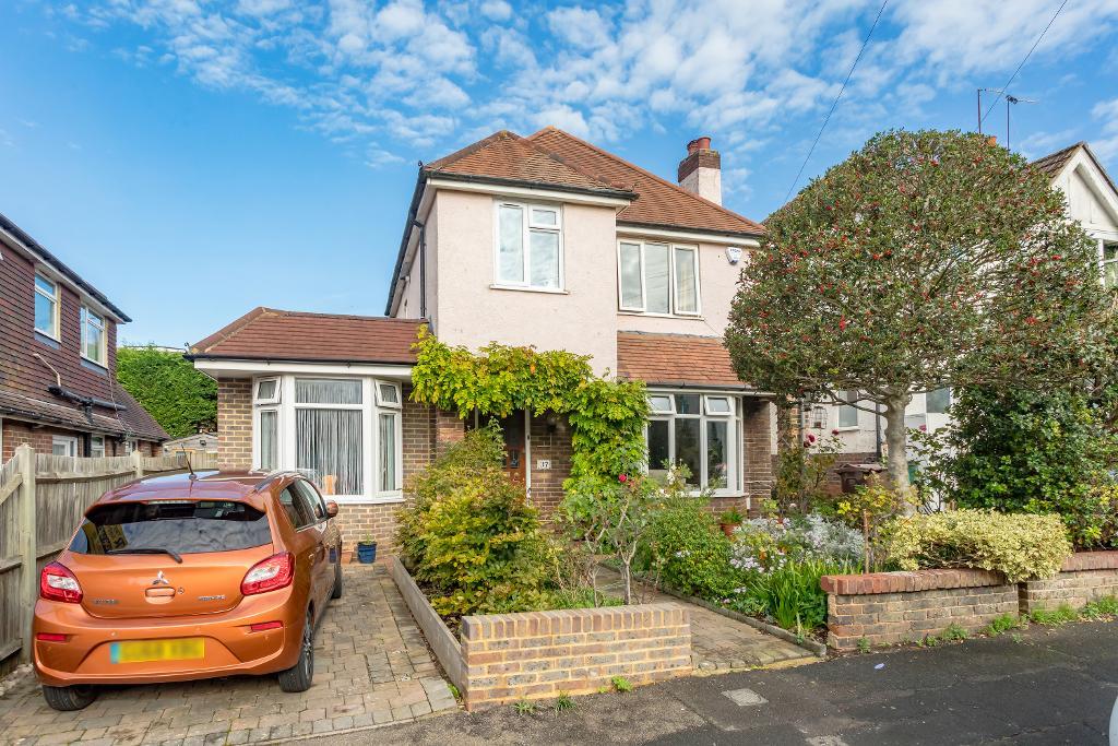 Elm Drive, Hove, BN3 7JS
