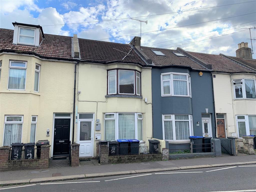 Tarring Road, Worthing, BN11 4ES