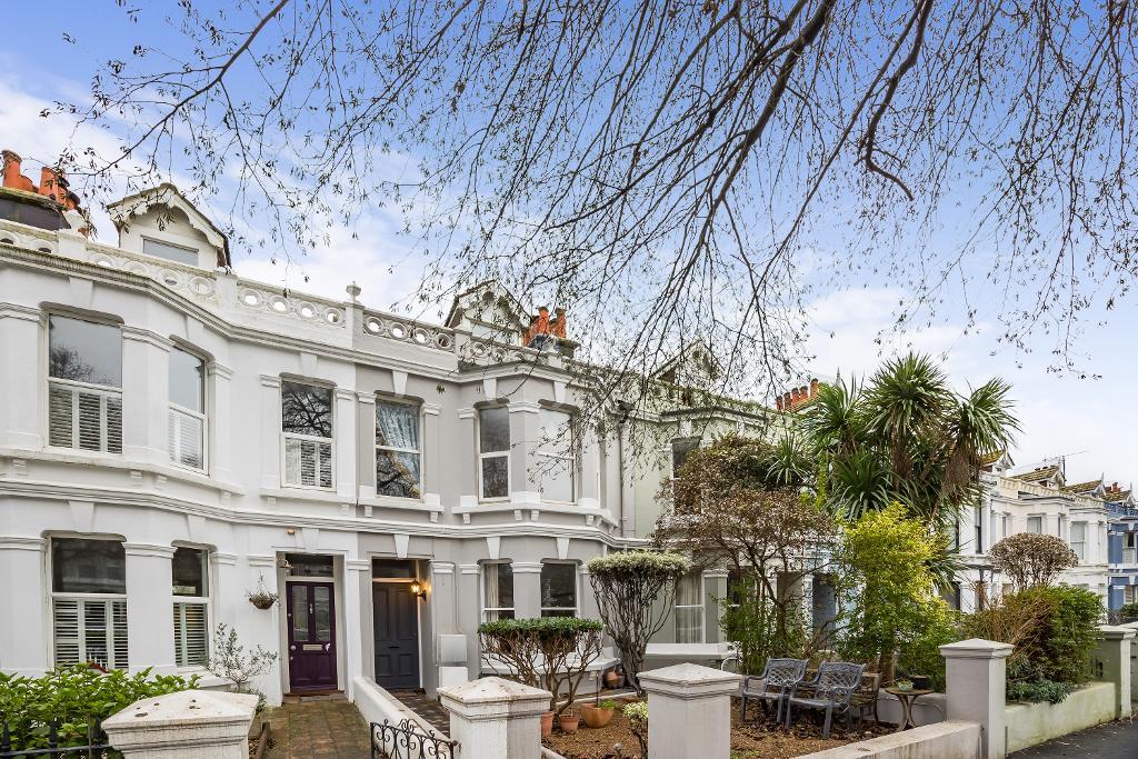 Westbourne Gardens, Hove, BN3 5PN