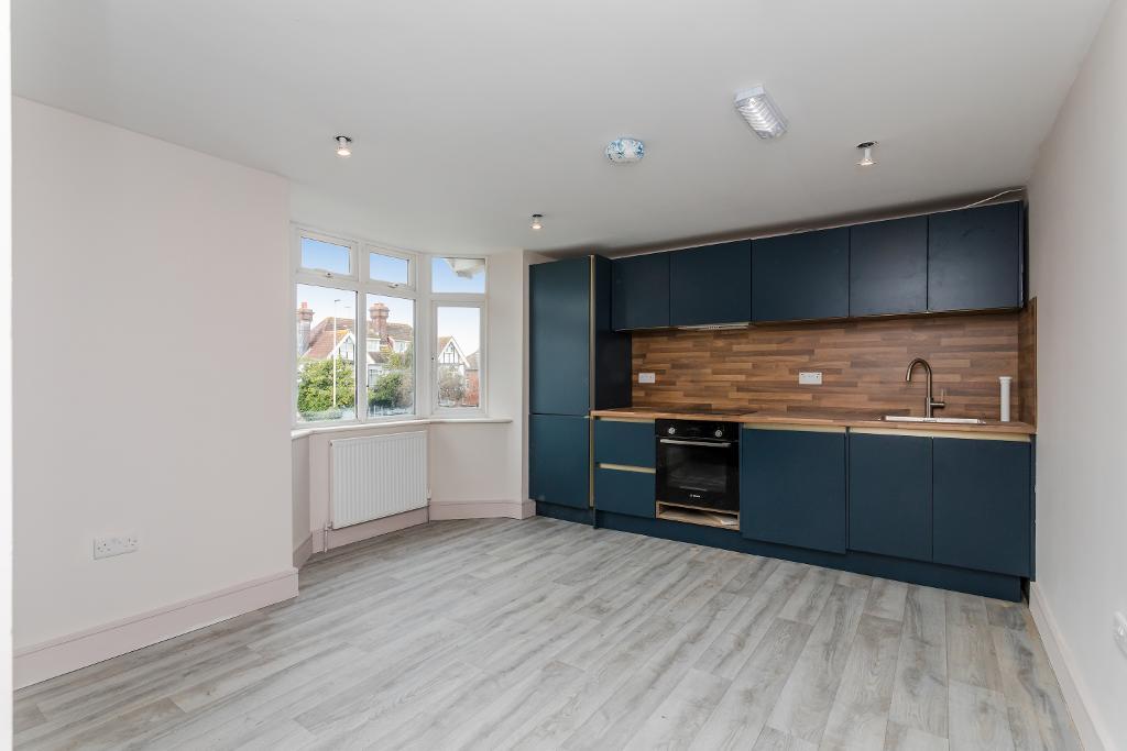 Broadwater Road, Worthing, West Sussex, BN14 8AG