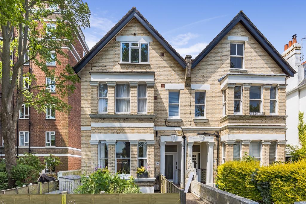 Rutland Gardens, Hove, BN3 5PA