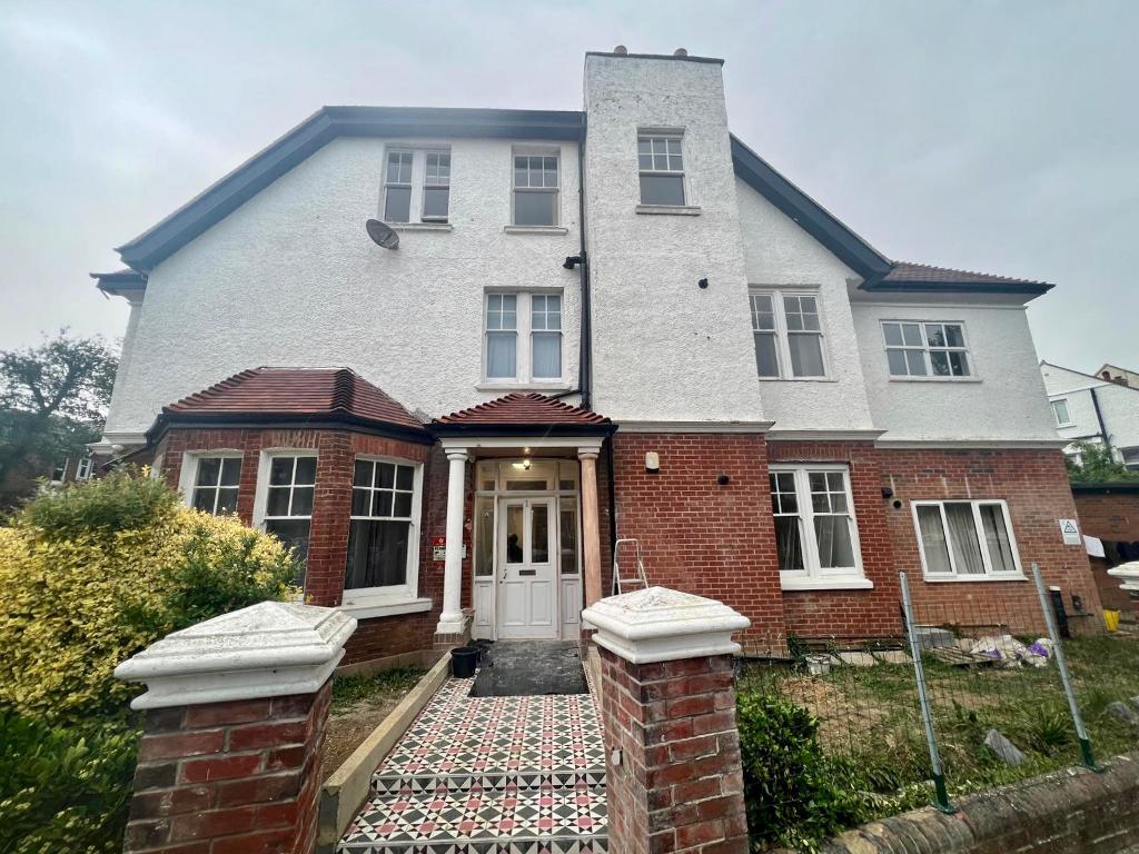 Wilbury Villas, Hove, BN3 6GB