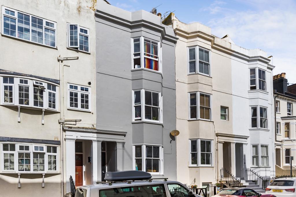 Lansdowne Street, Hove, BN3 1FS