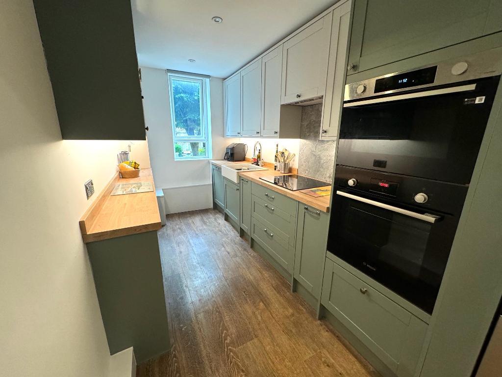 Hereford Court, 61 The Drive, Hove, East Sussex, BN3 3PF