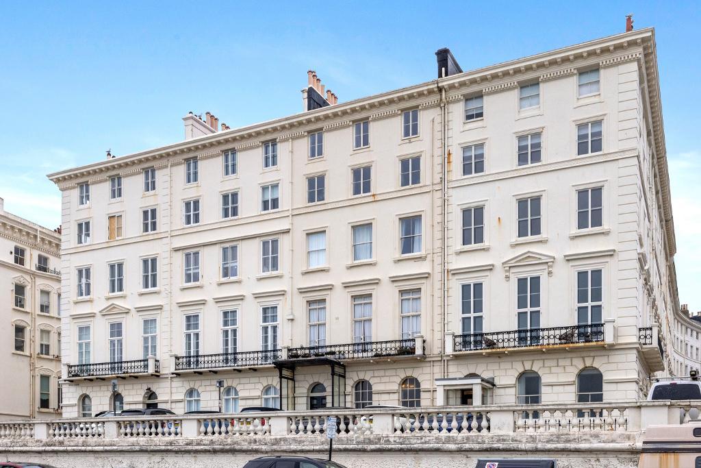 Adelaide Crescent, Hove, Hove, BN3 2JL
