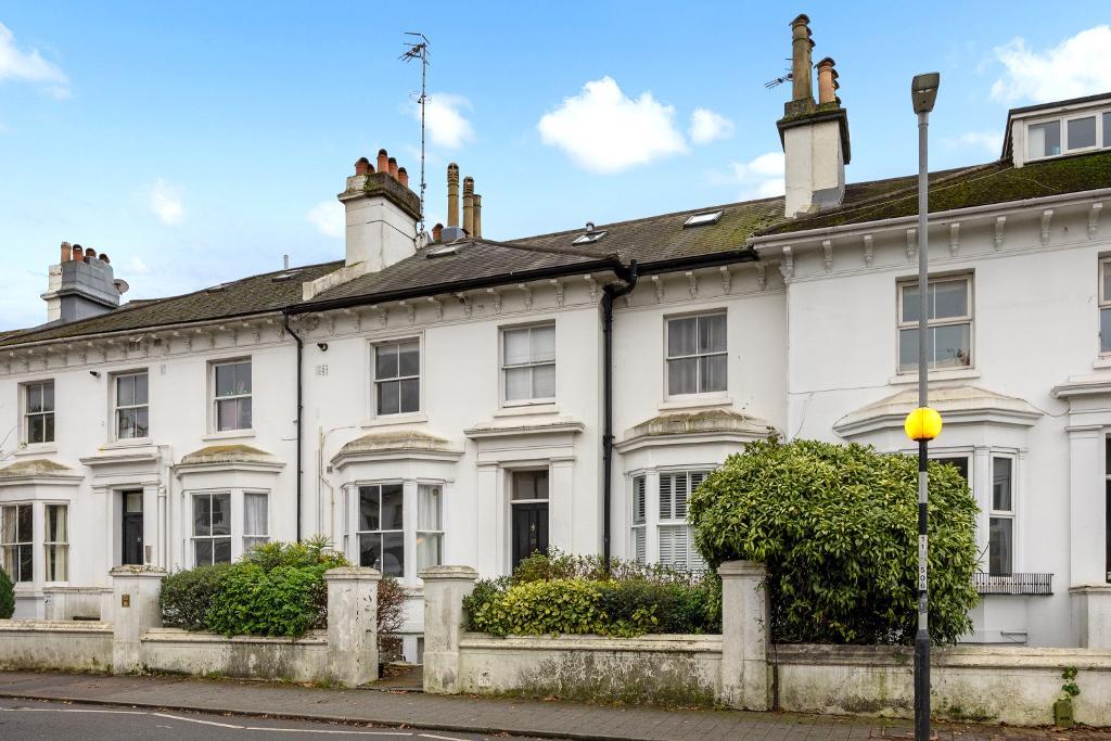 Buckingham Place, Brighton, BN1 3TD