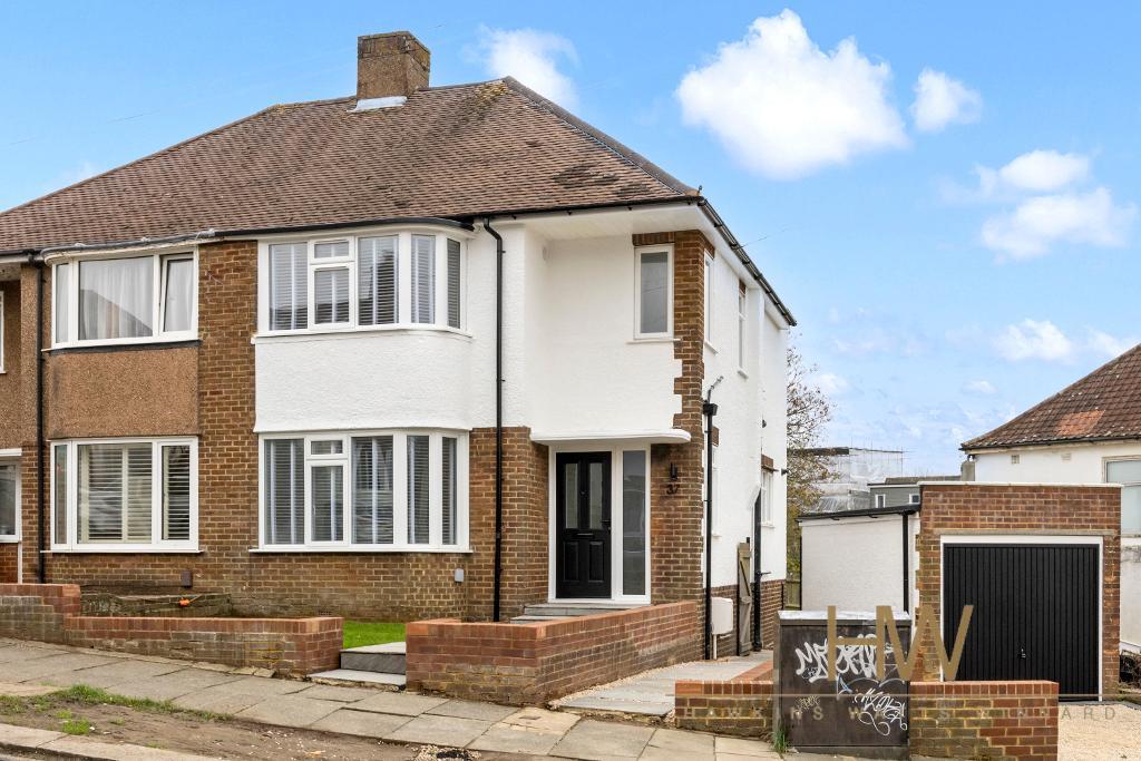 Poplar Avenue, Hove, West Sussex, BN3 8PT