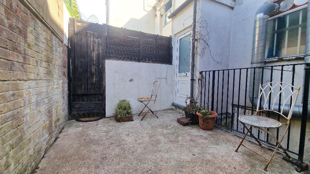 George Street, Brighton, BN2 1RH