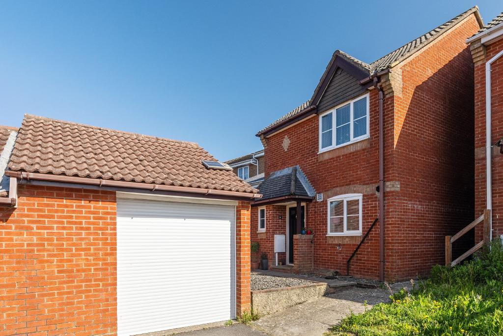 Langridge Drive, Portslade, BN41 2JB