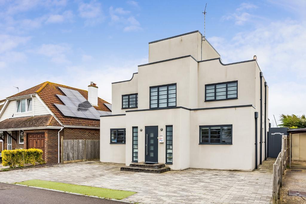 Sea Way, Elmer Sands, Bognor Regis, PO22 6JX