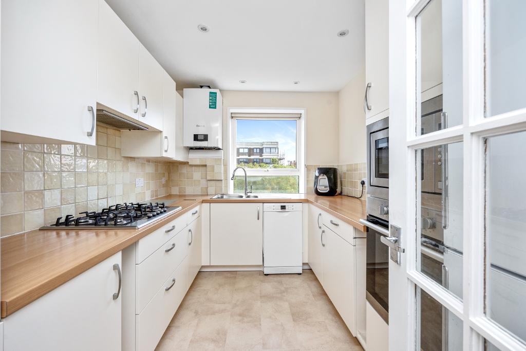 16-18 Eaton Gardens, Hove, BN3 3UB