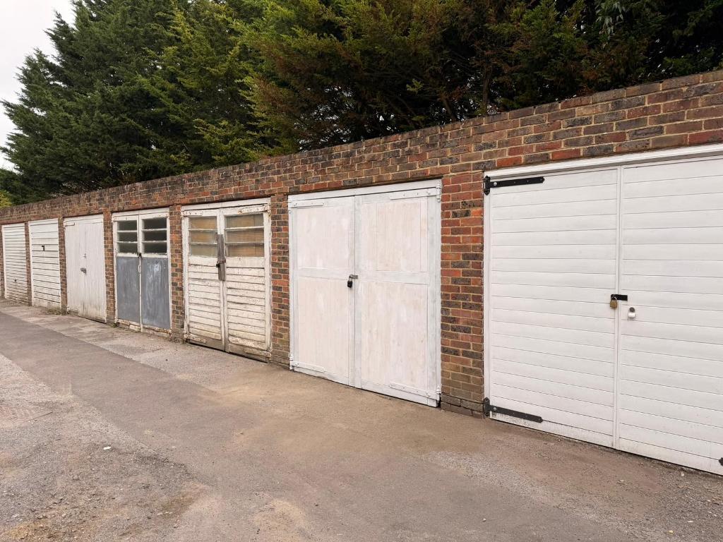 Goldstone Way, Hove, BN3 7PB