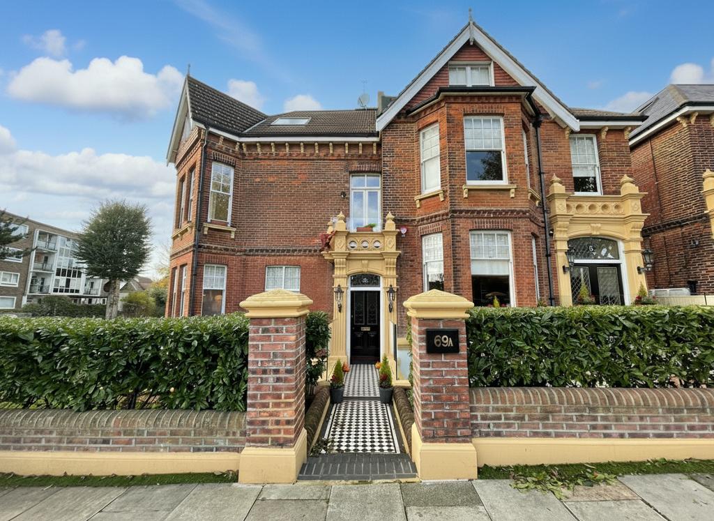 Wilbury Avenue, Hove, BN3 6GH